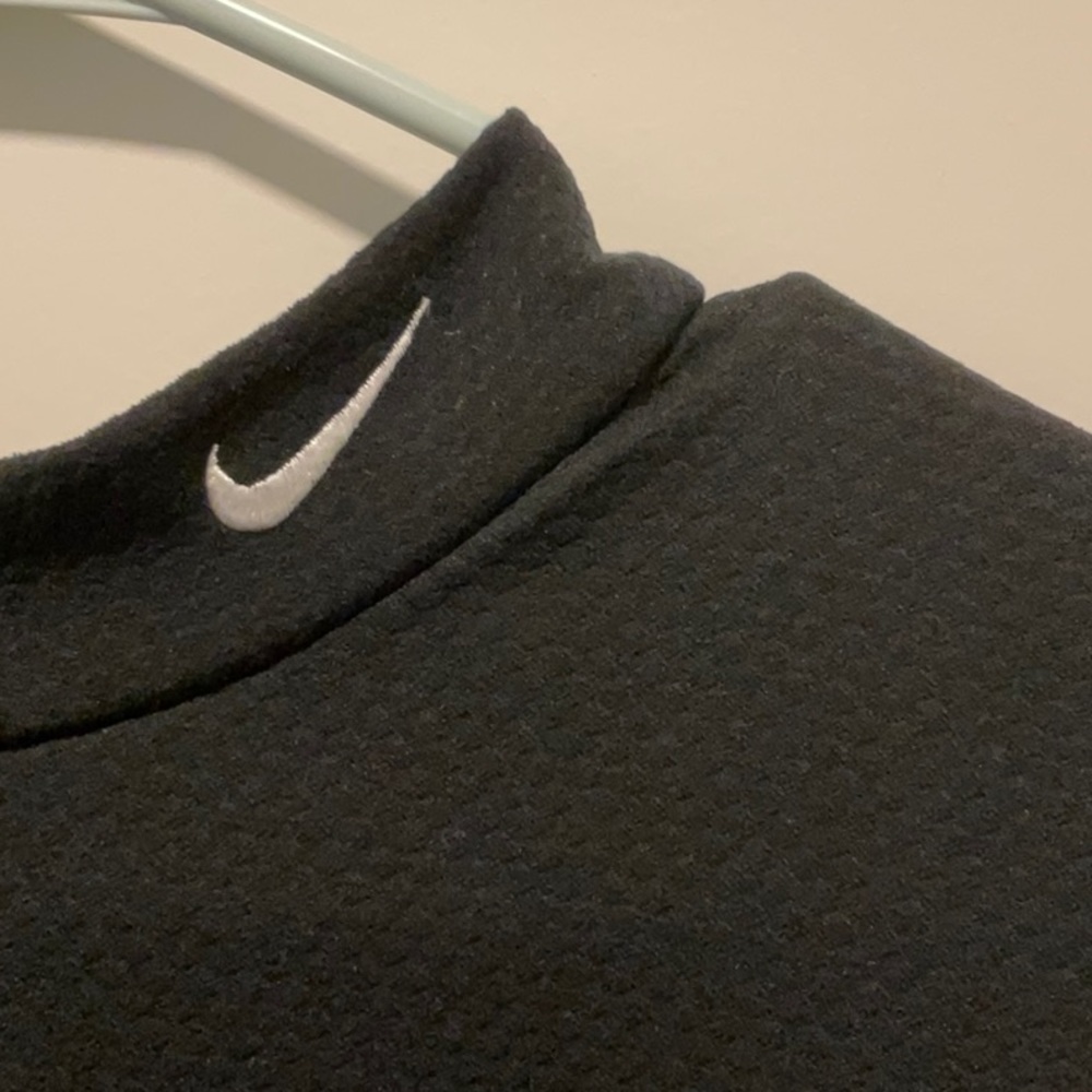 Men’s Nike Golf Dri-Fit Long Sleeve Shirt - Picture 2 of 5